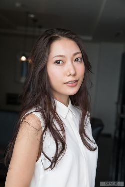 小说渔夫顾平和三个女儿